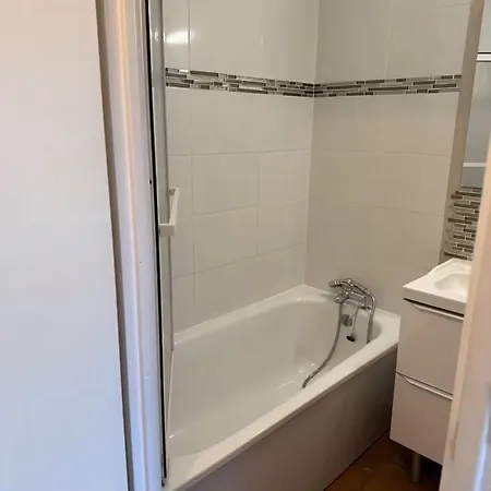 - 4 People - Presqu'il De Giens